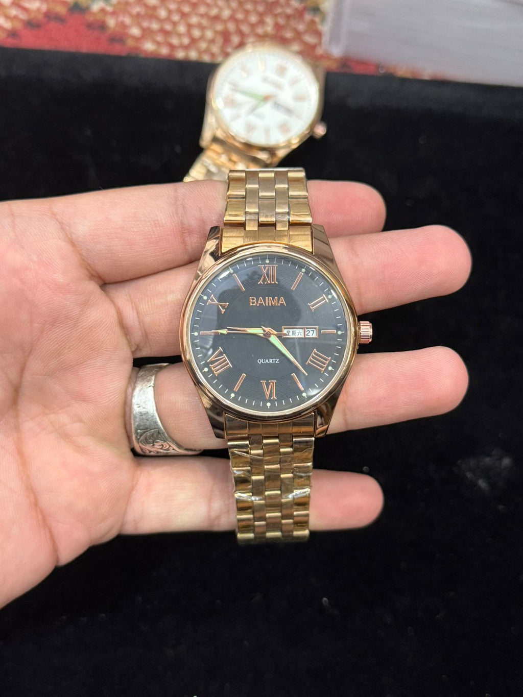 Baima Quartz Stainless Steel Wristwatch With Roman Numerals And Day Date Working Display