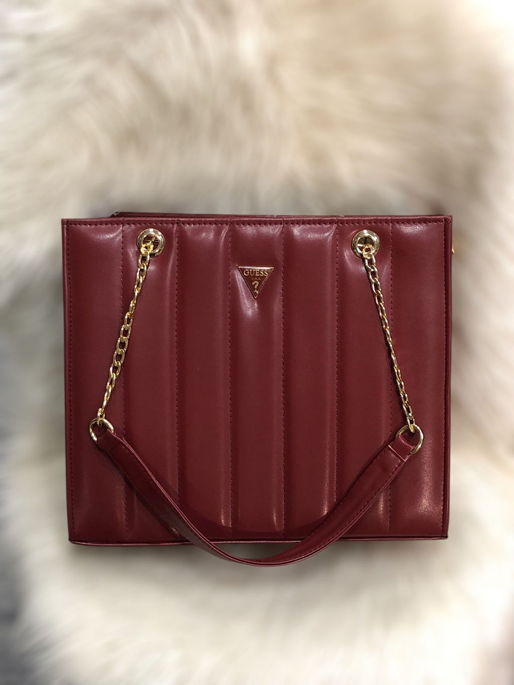 Guess Handbag 13x11 Inches Elegant Chain Strap Designer Bag