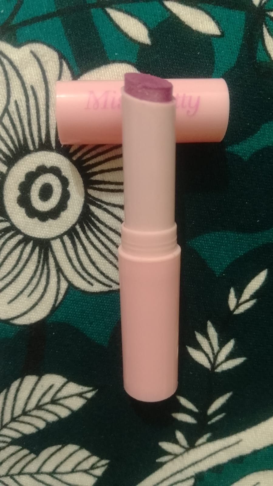 Miss Betty Multipurpose Jelly Highlighter Stick – Creamy Glitter Eyeshadow, Lip Balm & Face Highlighter