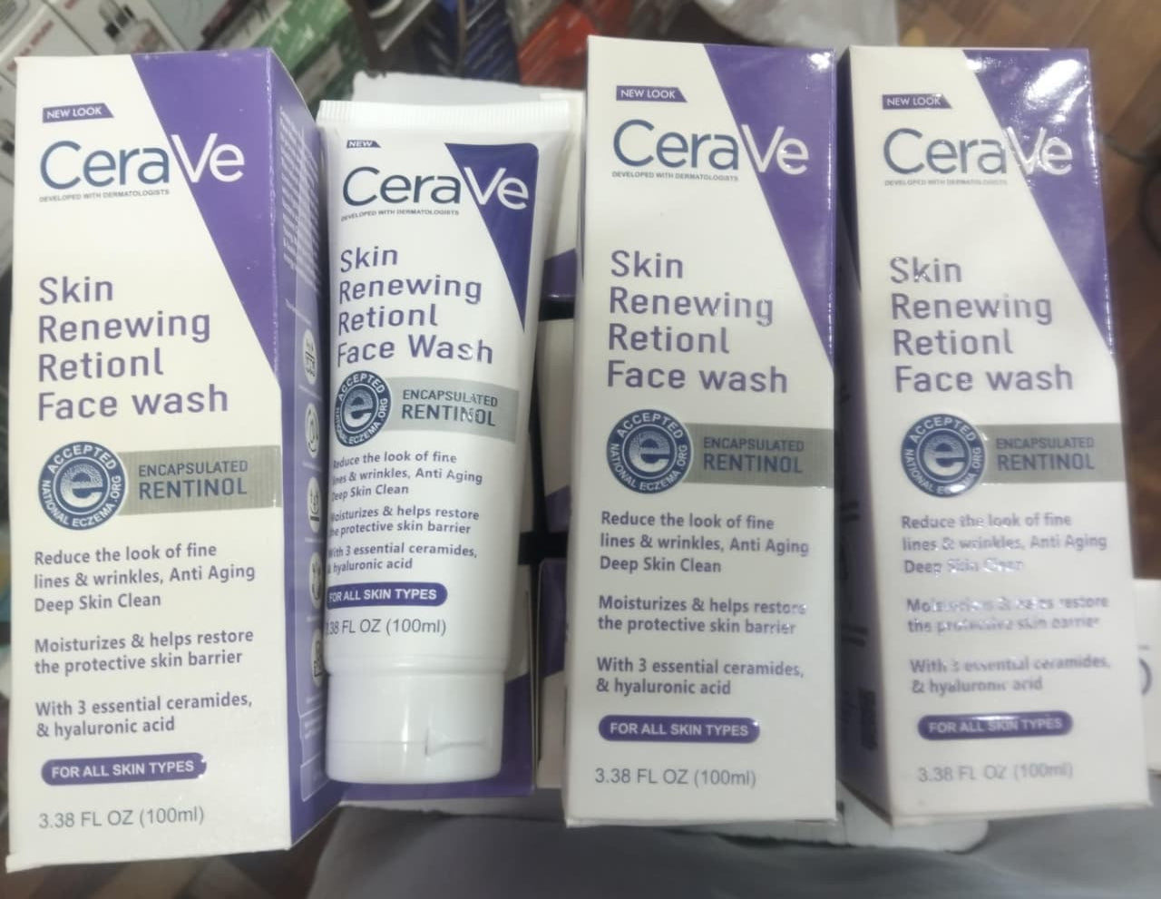 Renewing Retinol Face Wash – Anti-Aging Cleanser with Ceramides & Hyaluronic Acid for All Skin Types (100ml)