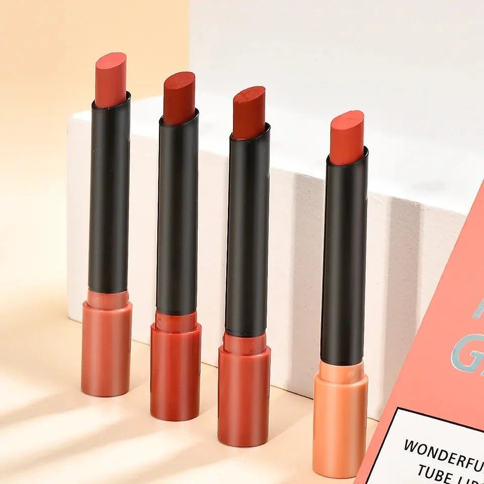 4-in-1 Trending Lipstick Set – Cigarette-Shaped Matte Lipsticks, Long-Lasting, Easy to Apply, Non-Sticky &amp; Fade-Resistant Lip Gloss for Makeup Lovers