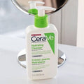 CeraVe Hydrating Cleanser with Hyaluronic Acid & Ceramides – Moisturizing Face Wash for Normal to Dry Skin (237ml)