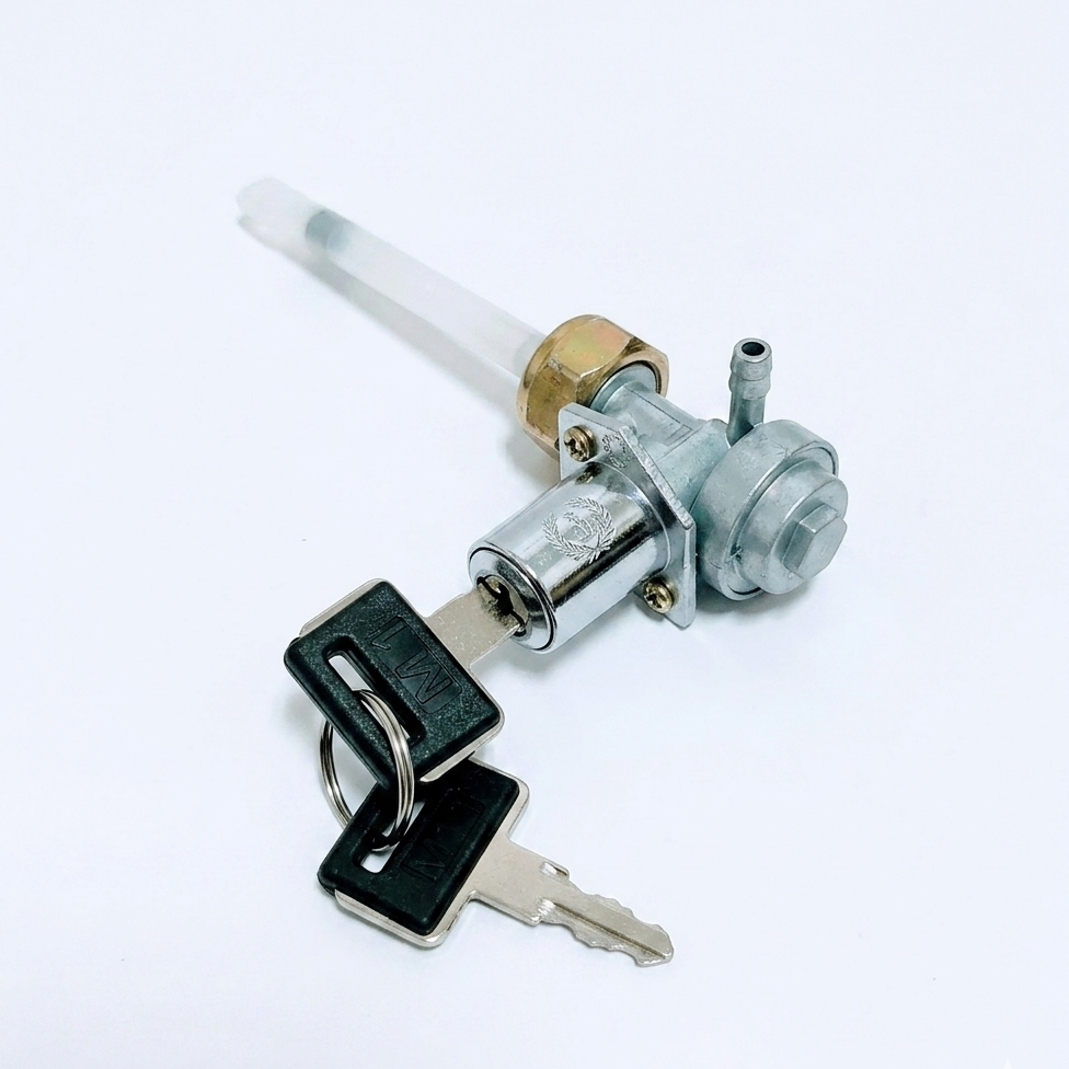 Crown Motorcycle Fuel Cock with Key Lock for Honda CD70 & CG125 – Fuel Tap Valve with Reserve Function
