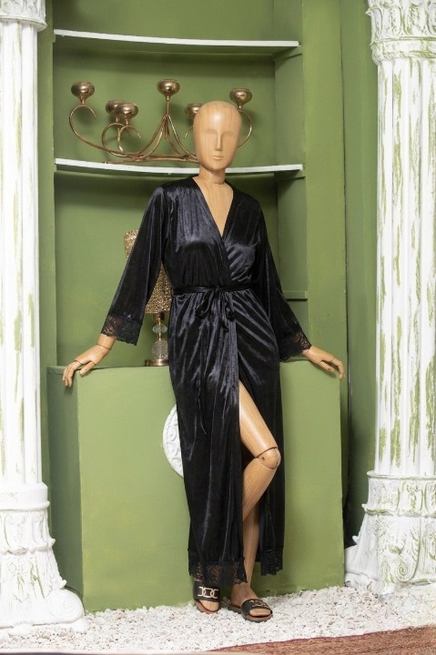 Elegant Luxury Silk Night Gown with Delicate Lace Trim - Comfortable Sleepwear for Women Free Size -  Sku : R-016