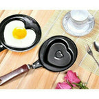 Creative Mini Nonstick Egg Frying Pan – Heart, Flower, Star & Fruit Shaped Egg Mold (Random Design)