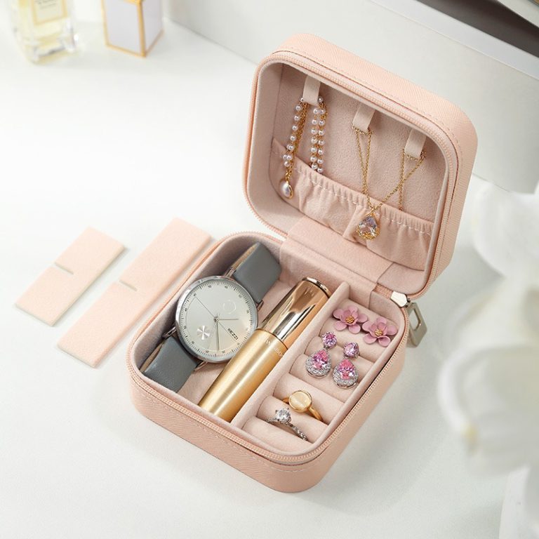 Compact Travel Leather Jewelry Organizer Box – Portable Pocket-Sized Case with Zipper Closure for Rings, Earrings, Necklaces &amp; Accessories – Ideal for Women - Random Color