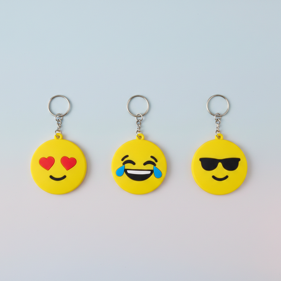 Pack of 3 Assorted Round Emoji Reaction Keychains – Plastic Smiley Face Charms (Random Designs)