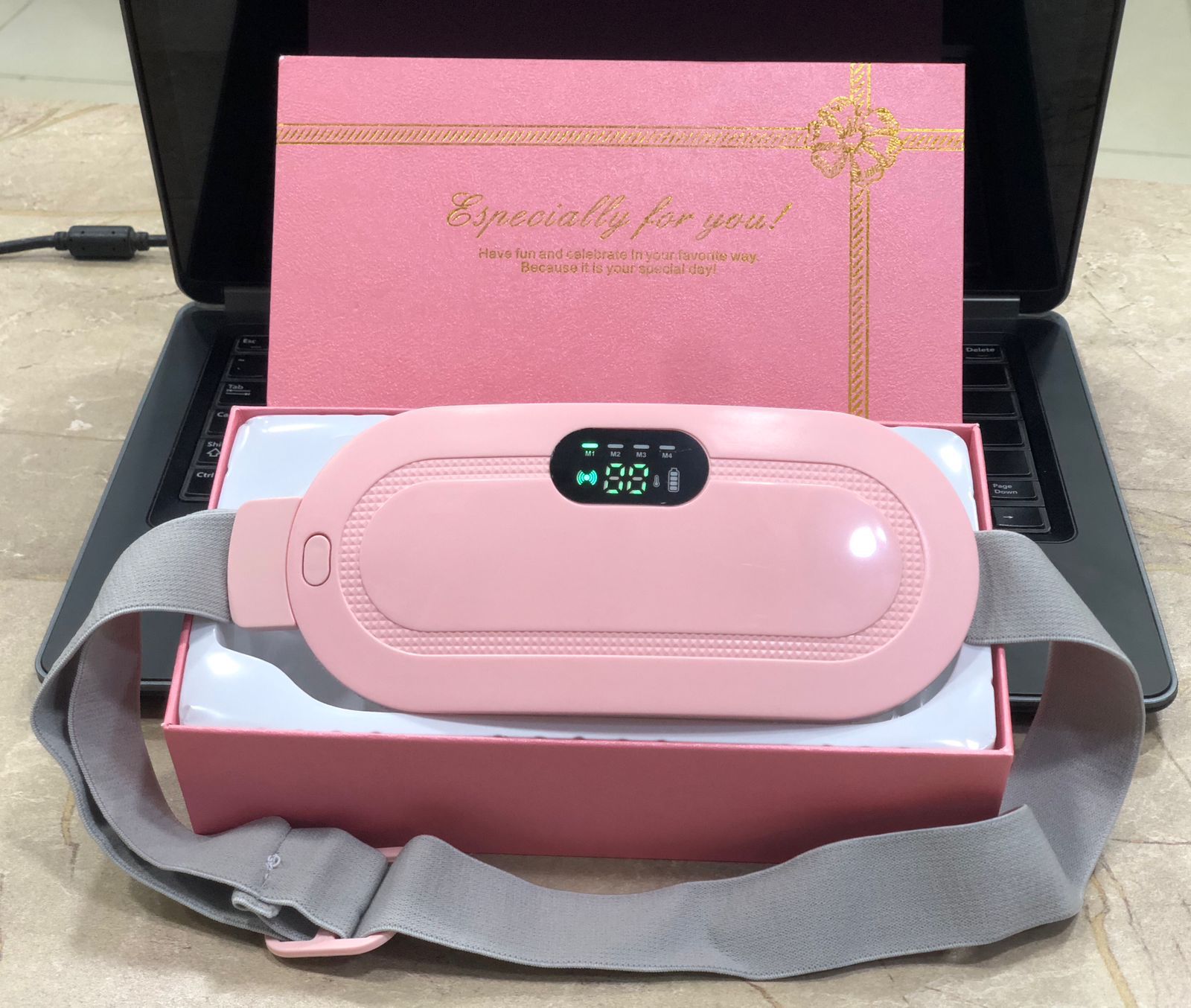 Heating Pad women Period Pain Cramp Relief Belt -Portable Menstrual Heating Pad, Heated Belly Belt for Menstrual Cramp Relief with 3 Heat Levels and 4 Modes, Electric Belt Massage for Women and Girls - Electric Massager Machine for Women