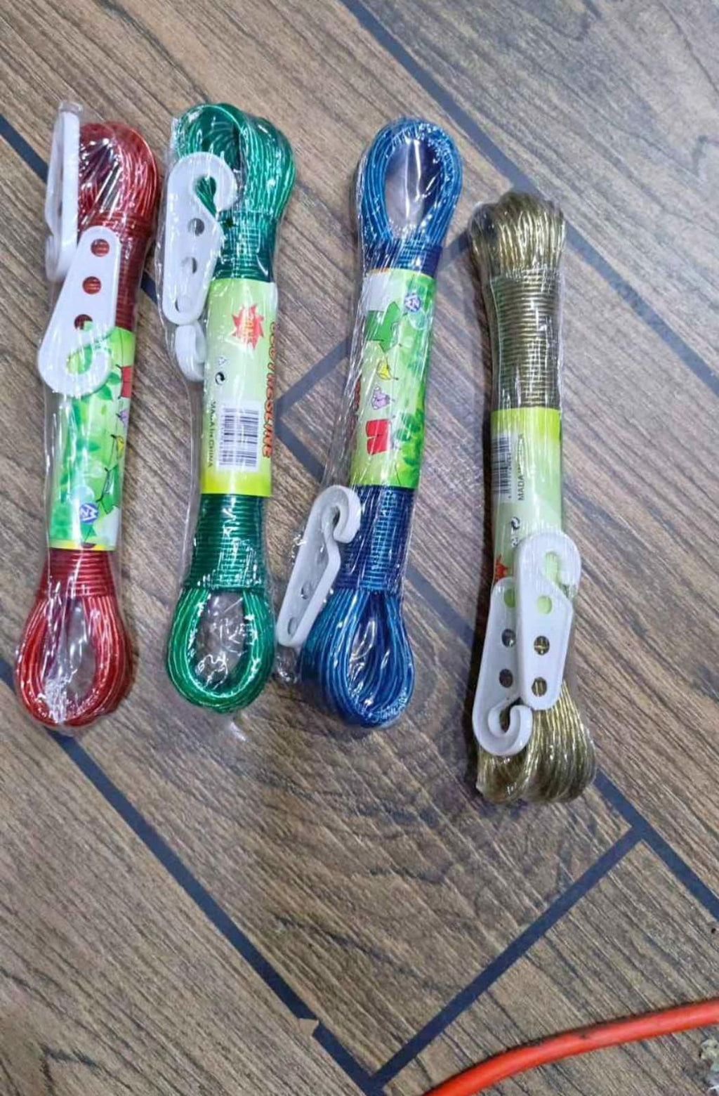 20M PVC Coated Metal Laundry Rope with Tensioner – Strong Outdoor Clothesline Wire (Random Color)