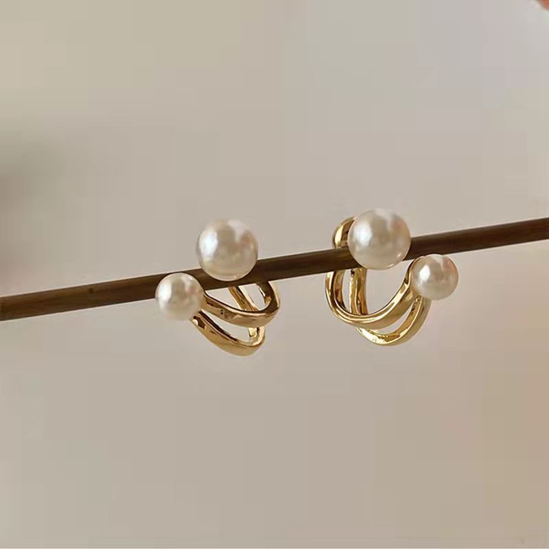 ZVT-167 Korean Pearl Circle Earrings – Elegant Fashion Jewellery, Stylish Accessory for Women