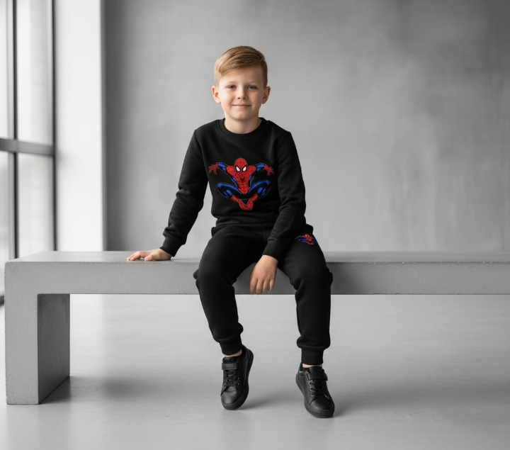 Kids Spider-Man Printed Black & Black Tracksuit Set | Winter Fleece Sweatshirt & Trouser Outfit for Boys & Girls – Warm & Trendy FOR BABY AND KIDS