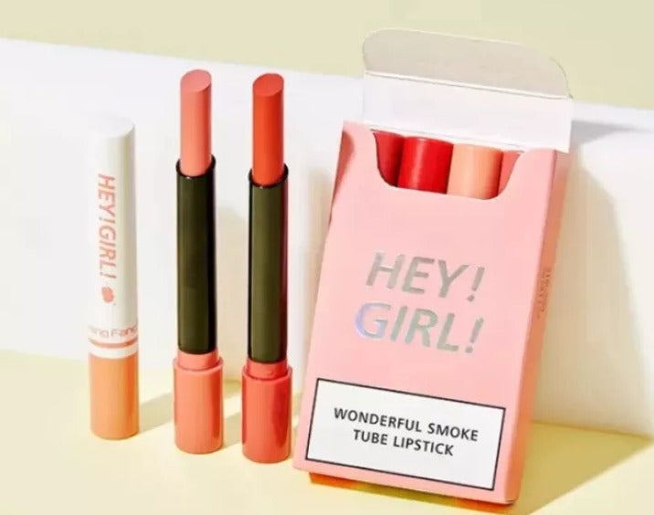 4-in-1 Trending Lipstick Set – Cigarette-Shaped Matte Lipsticks, Long-Lasting, Easy to Apply, Non-Sticky &amp; Fade-Resistant Lip Gloss for Makeup Lovers