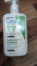 CeraVe Hydrating Cleanser with Hyaluronic Acid & Ceramides – Moisturizing Face Wash for Normal to Dry Skin (237ml)