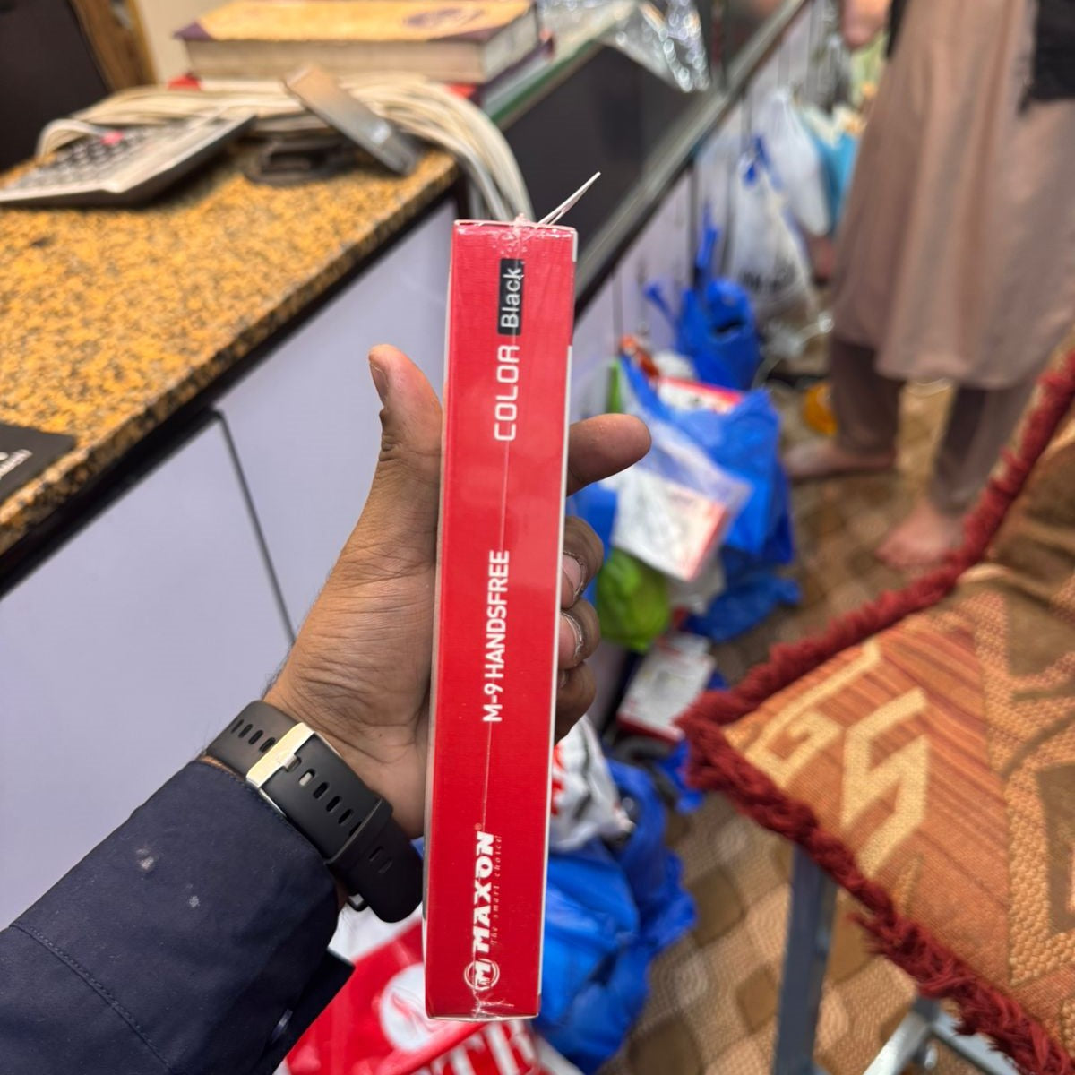 Maxon M9 Handfree – High-Performance 10mm Driver, Immersive Bass, Matte Sleek Design, 3.5mm AUX Connector
