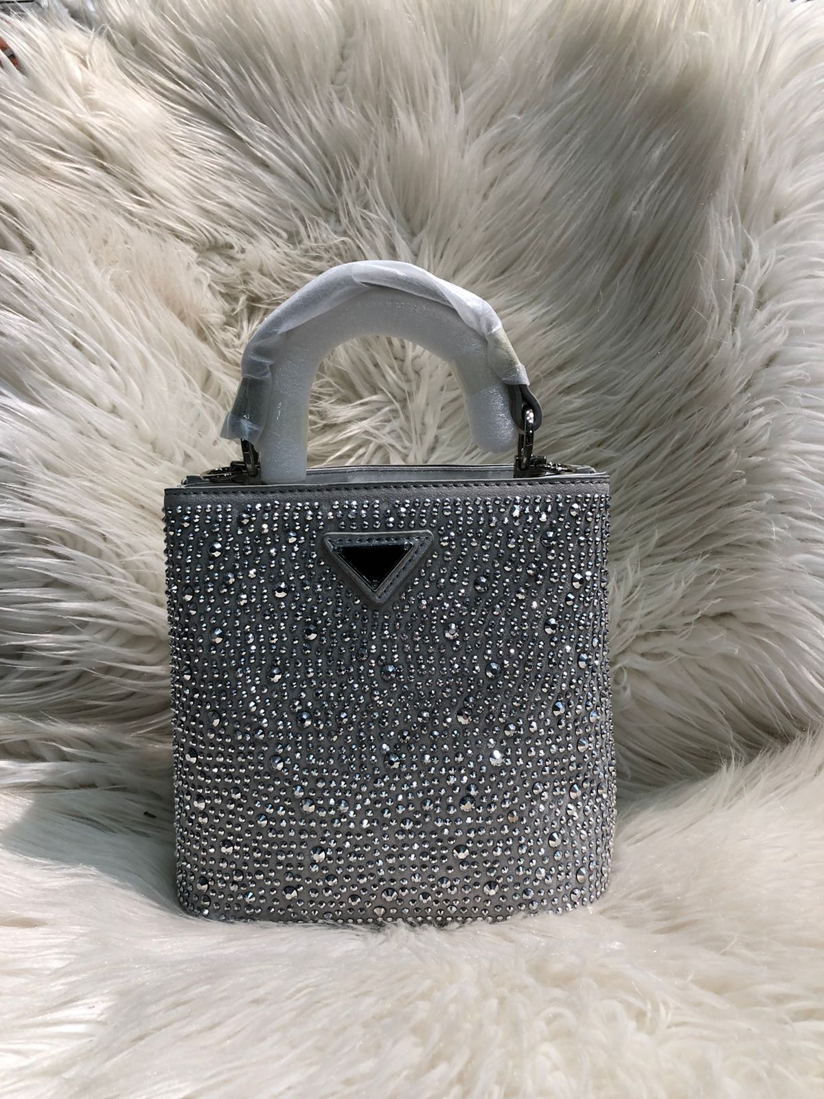 Luxury Rhinestone Mini Handbag for Women (8 × 7 Inches) – Stylish Sparkling Party Purse | Elegant Top Handle Bag for Weddings & Events (without box)