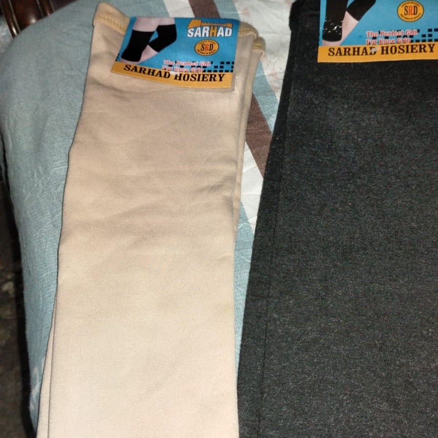 Velvet Knee Warmer Soft Comfortable Fabric Durable Build Stylish Design Provides Warmth And Support Perfect For Daily Wear And Cold Weather Protection