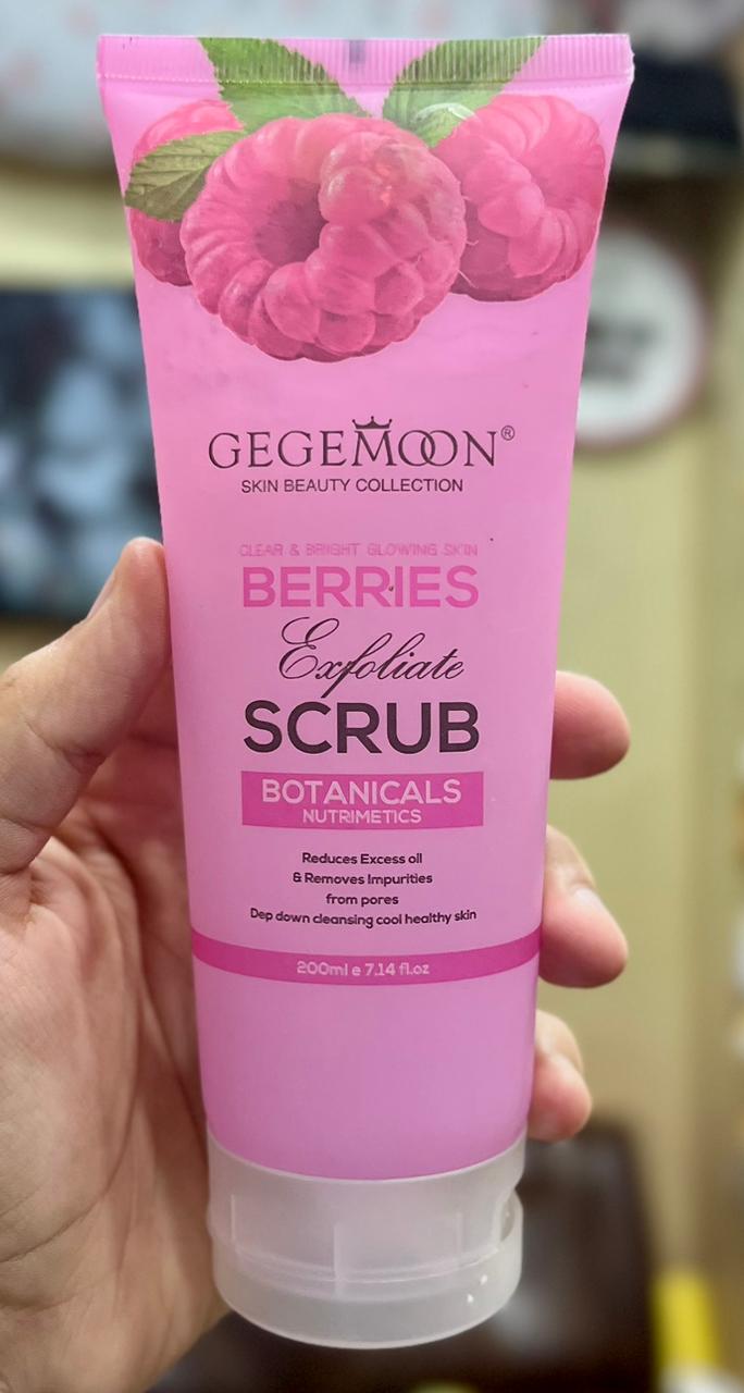 Gegemoon New Fruity Exfoliation Scrub – Deep Cleansing & Brightening Body Scrub (200ml)