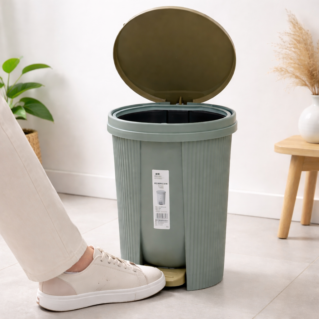 Royal Oval Garbage Pedal Bin With Inner Bucket