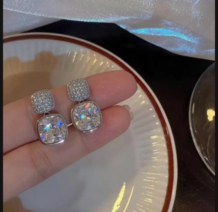 ZJE-163 Korean Zircon Crystal Earrings – Elegant Design, Stylish Fashion Jewellery for Women
