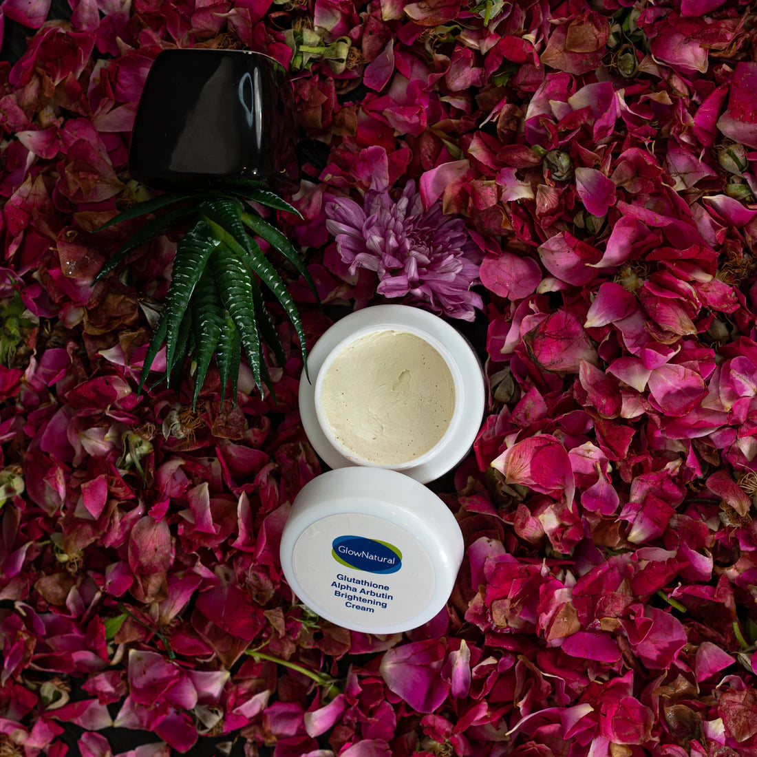 Glow Natural Glutathione and Alpha Arbutin Skin Brightening Cream – 50g – Advanced Formula for Even Skin Tone, Radiance, and Dark Spot Reduction