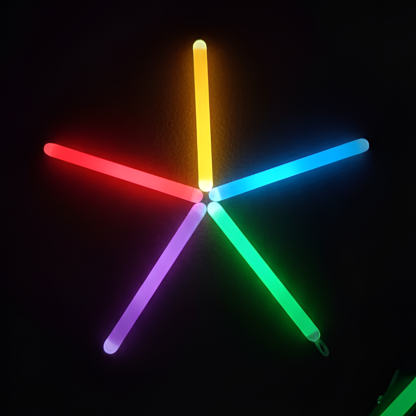 NiceGlow 6 Inch Glow Stick – Long Lasting Party, Festival &amp; Event Light Sticks for Kids &amp; Adults - Green, Red, Blue, Pink, Orange, Yellow