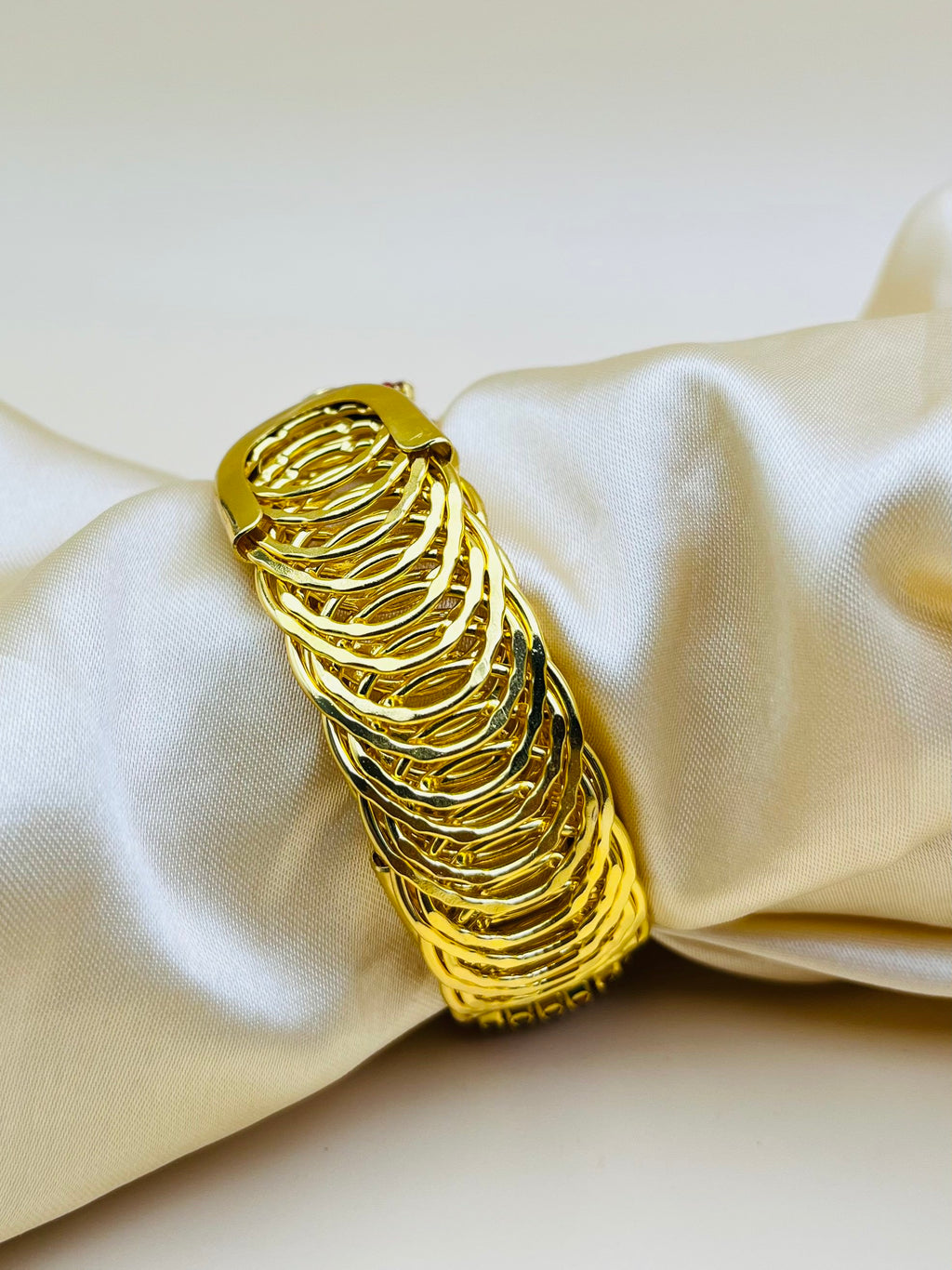 Imported Exquisite Adjustable Imported Crystal Embellished Bracelet | Adjustable Bracelet – Best Quality Artificial Bracelet For Girls &amp; Women | Bracelet For Every Occasion - Random Color