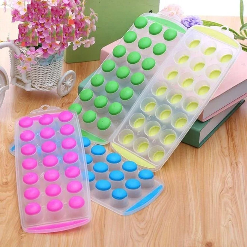 21 Grid Pop Up Ice Cube Tray With Lid Cover  (Random color)