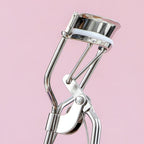 Eyelash Curler, Makeup Tool With Silicone Cushioned Curler Pad ,Creates Eye-Opening &amp; Lifted Lashes (random color)