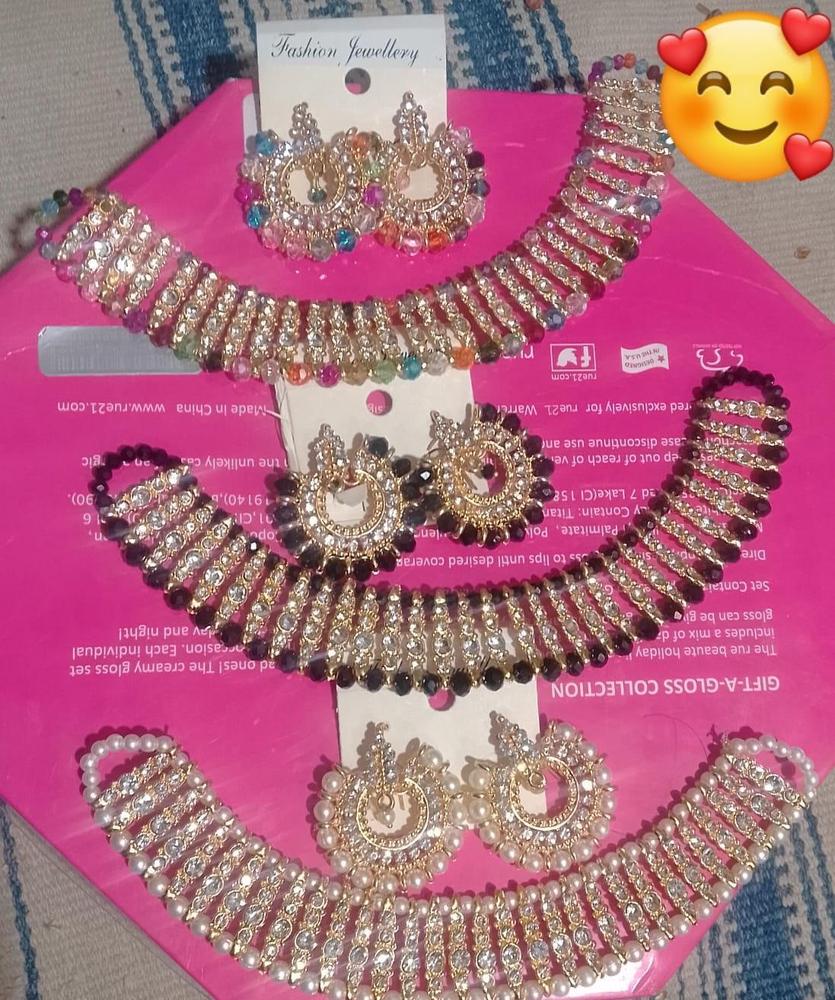 Colorful chowker neckless and  crystal round earrings  jewellery set for girls, womans
