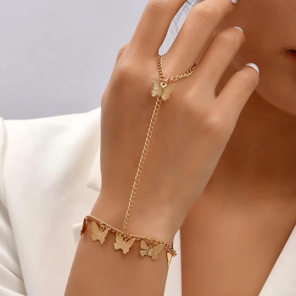 Beautiful Butterfly Hand Charm Bracelet for Girls – Elegant Alloy Bracelet (Golden & Silver)