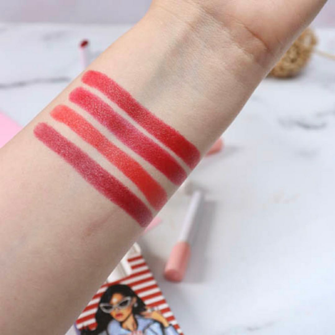 4 Pcs High Pigment Warda Beauty Little Smoke Mate Lipstick - Random Color