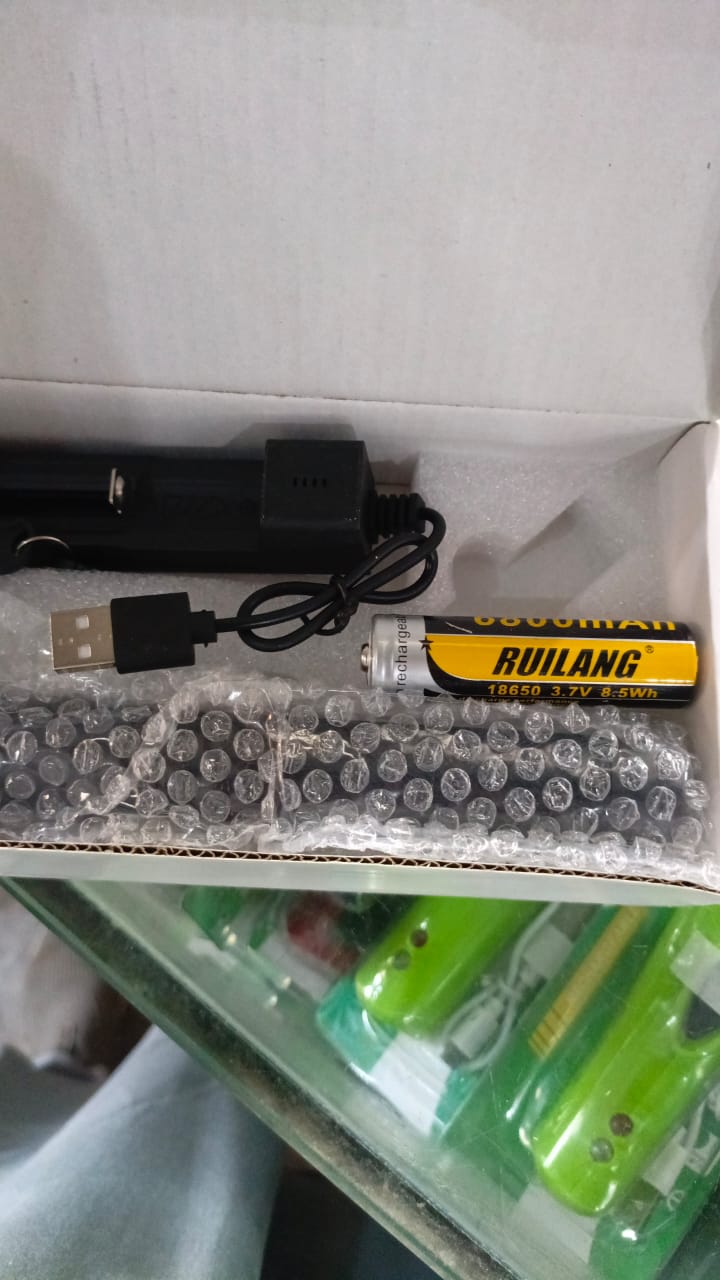 RL 303 Green Laser Pointer – Rechargeable with Lock Key, Charger &amp; Ideal for Teaching, Astronomy, Presentations &amp; More