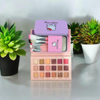 8 in 1 Ultimate Makeup Deal , Eyeshadows &amp; Makeup Brushes