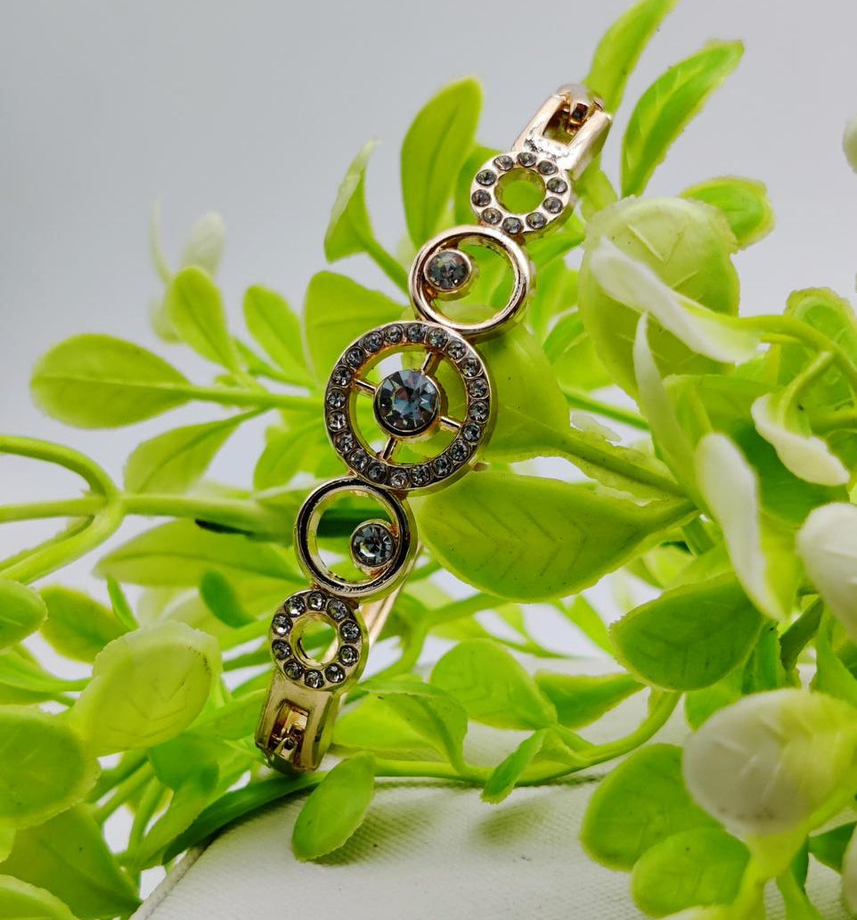 Radiant Adjustable Circle Crystal Bracelet - Imported Elegance | Best Quality Artificial Bracelet For Girls &amp; Women | for Every Occasion
