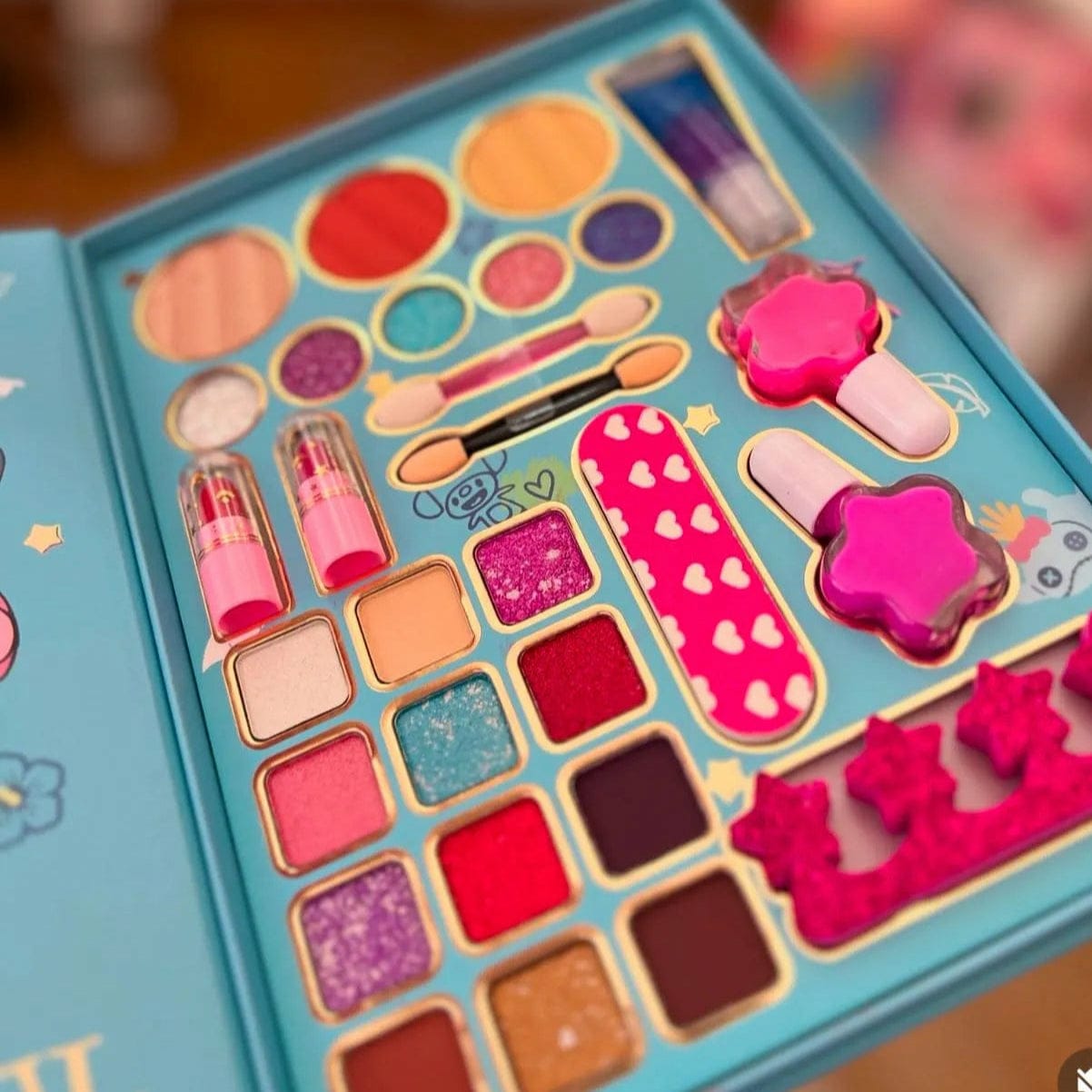 29 in 1 Professional Makeup Girls | Girls Makeup Kit | Matte And Glitter Eyeshadow Palette | Beauty Makeup kit 