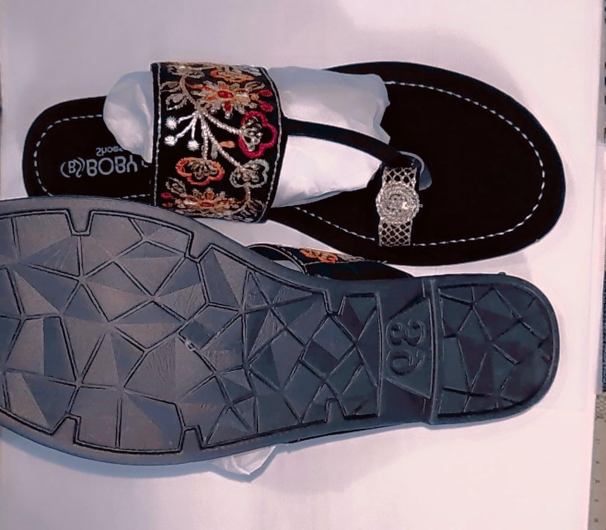 Kolhapuri Slipper Design No. 25-79 – Classic Black Handcrafted Footwear (With Box )
