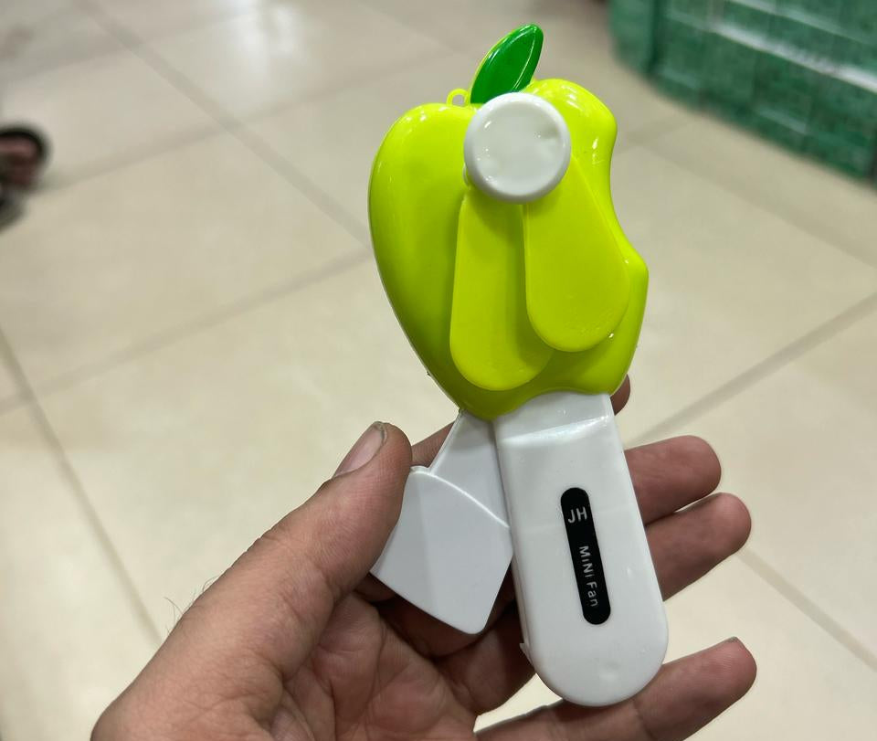 Baby Fan Toy Creative Safe Eco-friendly Baby Fan Toy | Toddler Toys Two Fan Blade Portable Non Electronic Mini Fan (random design)