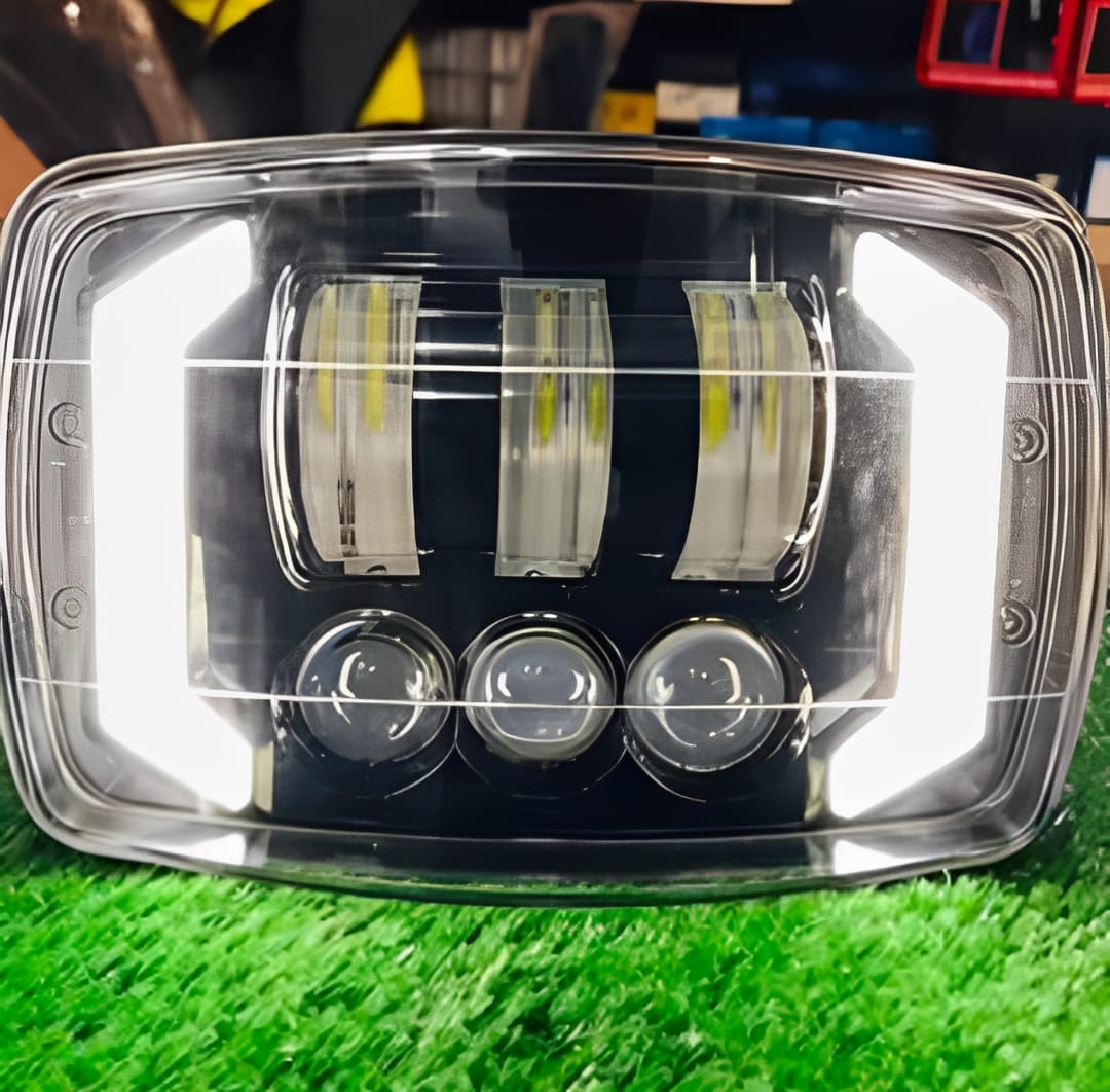 R60 Upgraded Headlight Beam for Honda CD70 / CG125 – Aluminum Body with Built-in DRL and Yellow Turn Indicators