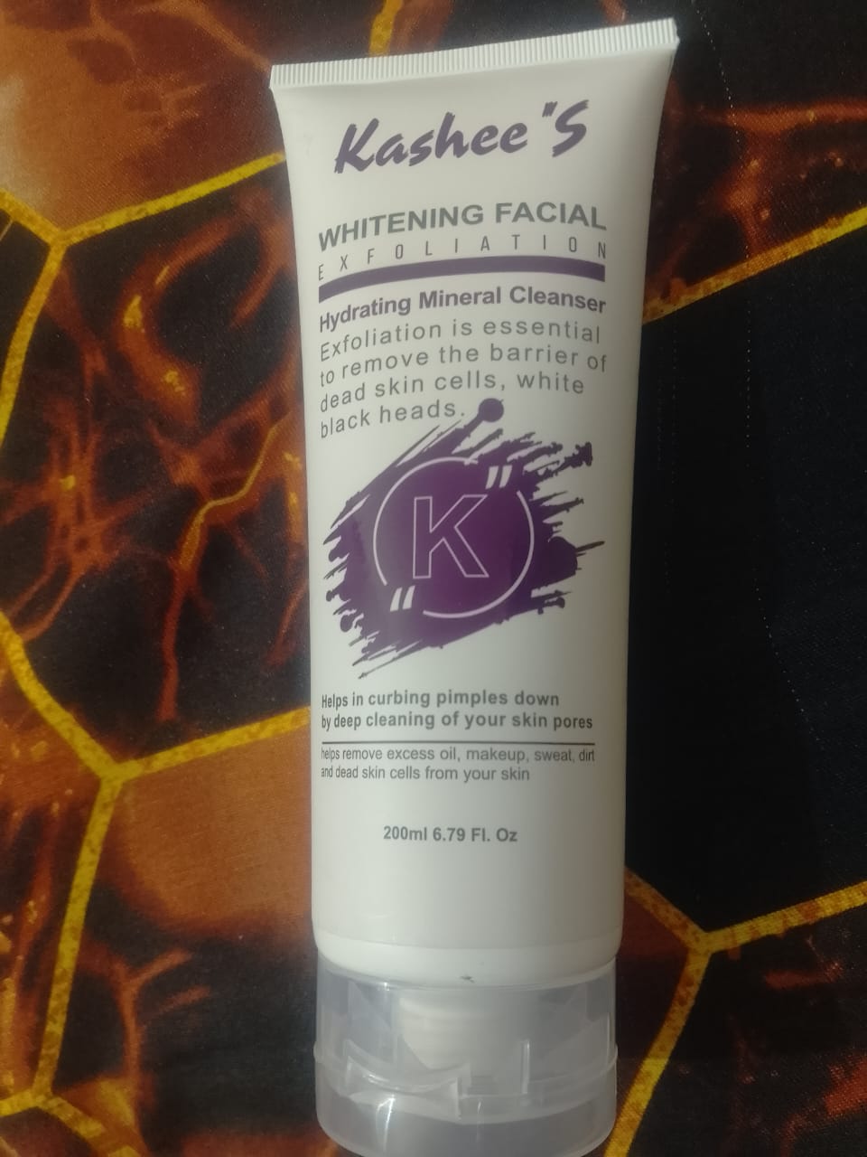 Kashee's Hydrating Mineral Face Wash – Whitening &amp; Brightening Formula - 200ml