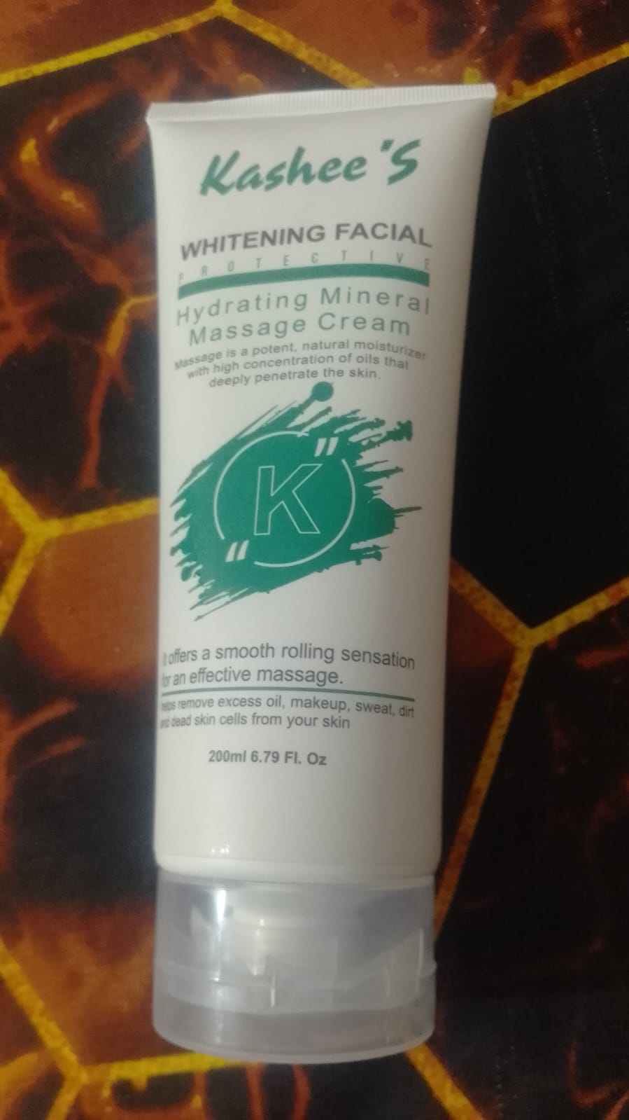 Kashee's Hydrating Mineral Face Wash – Whitening &amp; Brightening Formula - 200ml