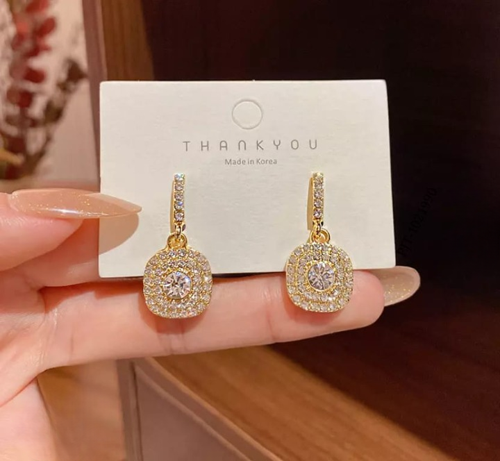 Crystal Earrings – Sparkling Dangle Earrings for Party &amp; Everyday Wear - Earings For Girls ( PJT-990 )