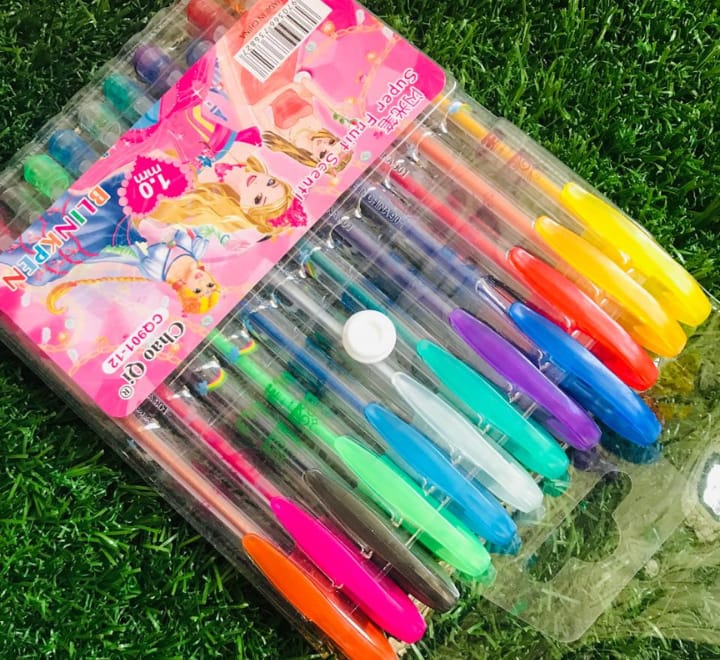 Fruit Scent Gel Glitter Pen – 1.0mm Smooth Writing with a Sparkle | Pack of 12