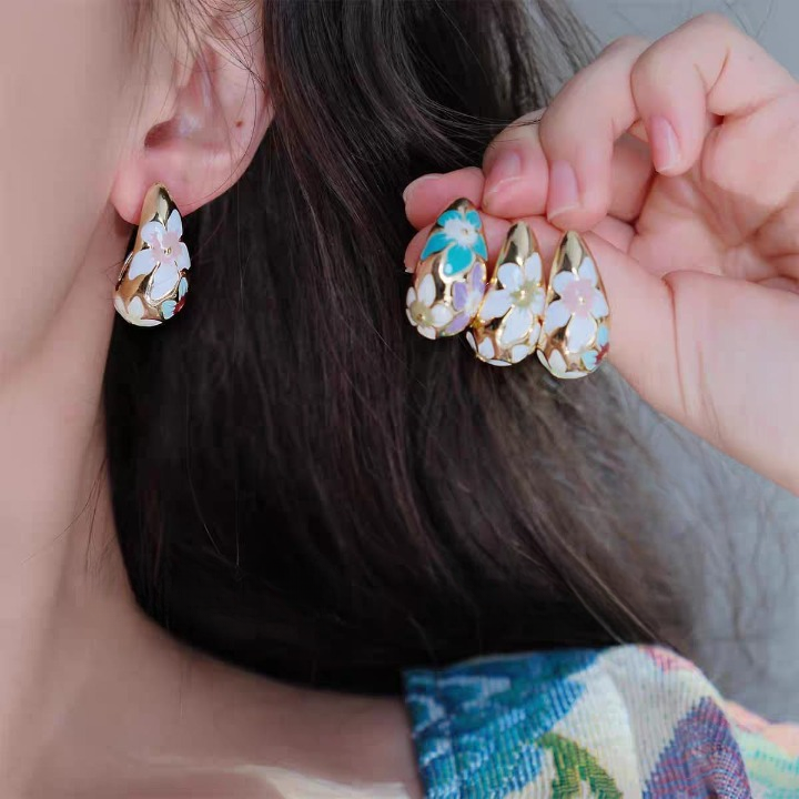 Flower Hollow Drop Earrings – Stylish Women’s Fashion Jewelry in Multiple Colors Pink, Green, Orange, White, Purple, Blue, Red, Black (PQT-105)