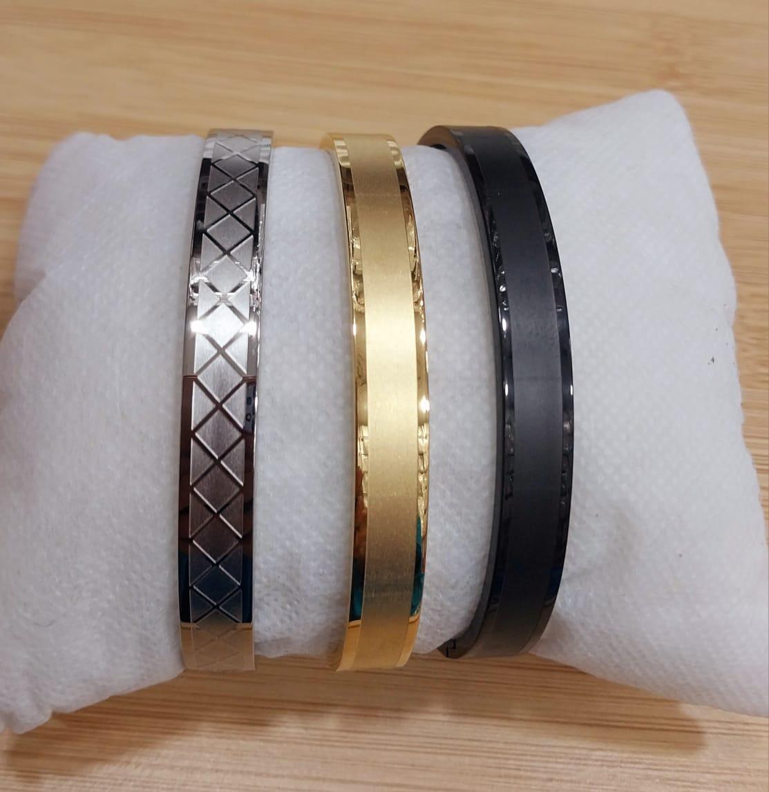 Premium Unisex Geometric Bangle Collection - 18K Gold, Silver & Matte Black Stainless Steel Cuffs with Mixed Textures & Engraved Designs