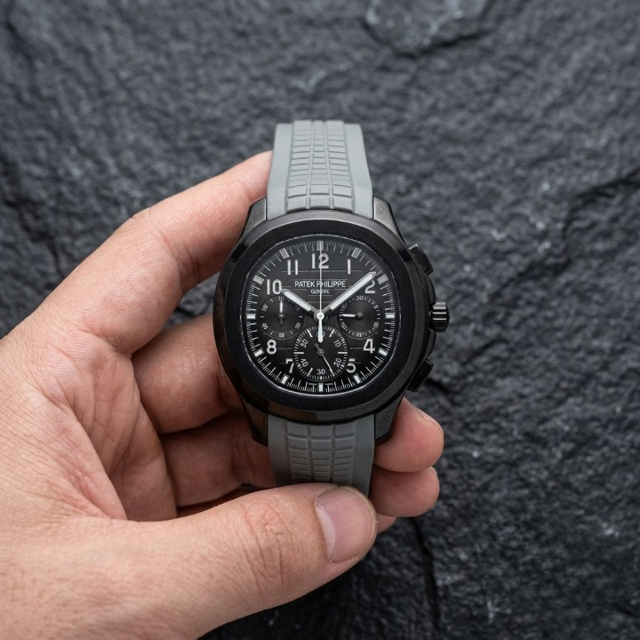 Chronograph Mens Watch With Rubber Strap Stylish Sports Design Non Waterproof Without Box