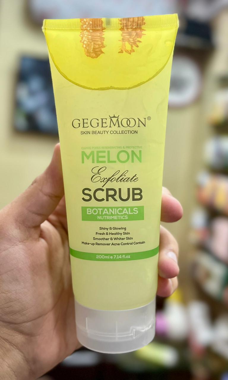 Gegemoon New Fruity Exfoliation Scrub – Deep Cleansing & Brightening Body Scrub (200ml)