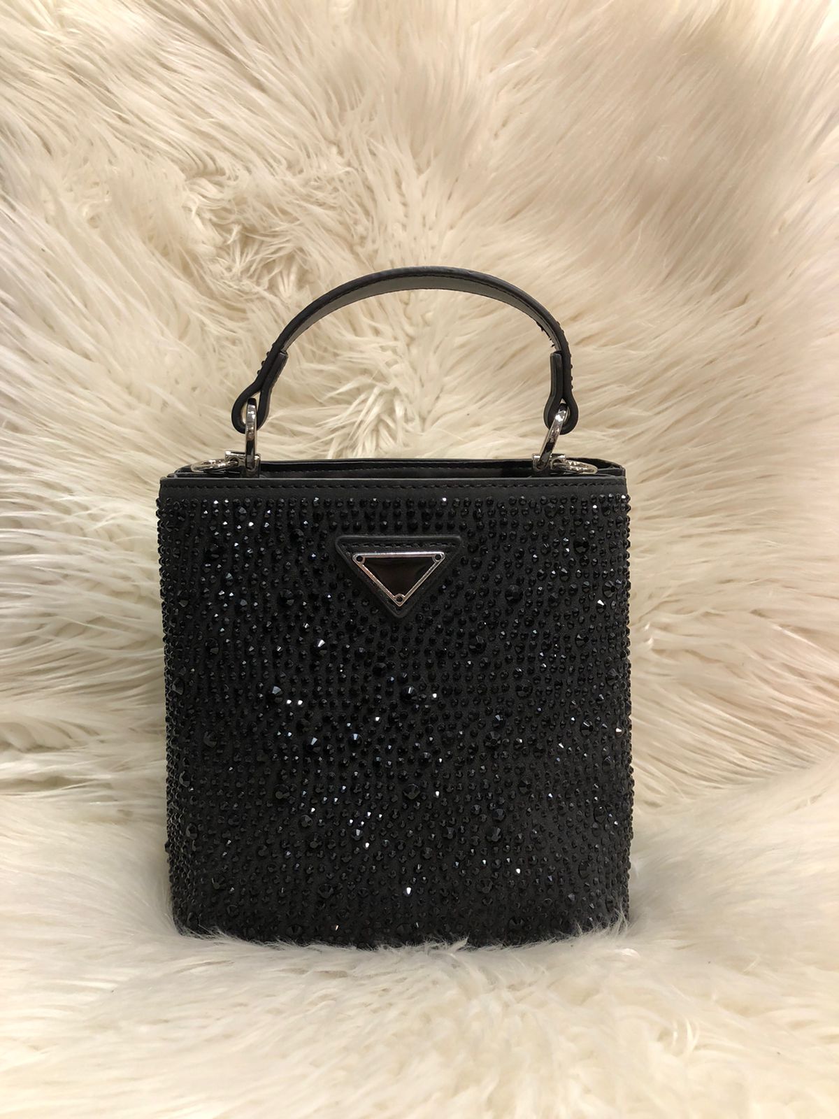 Luxury Rhinestone Mini Handbag for Women (8 × 7 Inches) – Stylish Sparkling Party Purse | Elegant Top Handle Bag for Weddings & Events (without box)