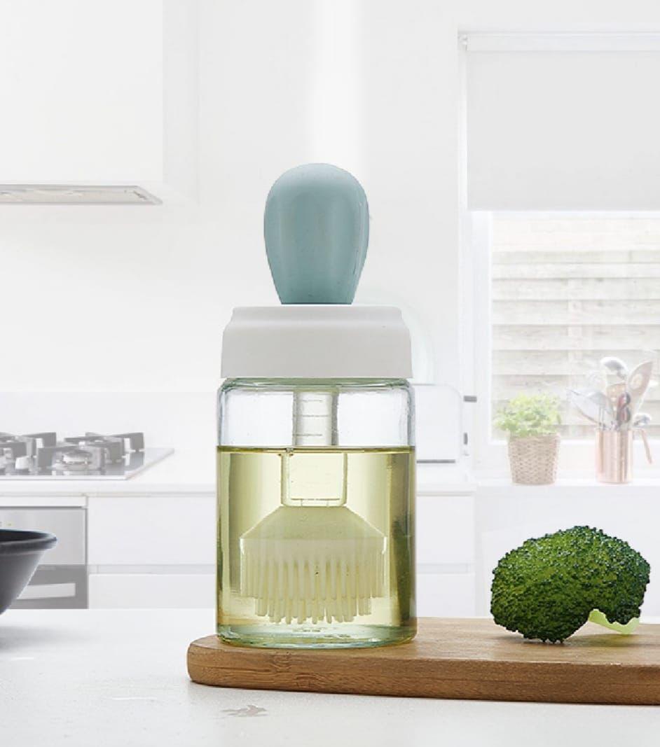 Oil Dispenser Bottle With Silicone Brush 2 In 1 Cooking Oil Tank And Basting Brush Heat Resistant Glass Oil Brush Bottle (Random Color)