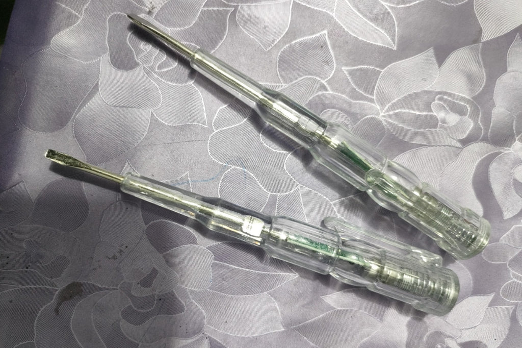 Voltage Tester Pen | Electrical Test Pencil | Detector Pen with LED Red & Green Lights
