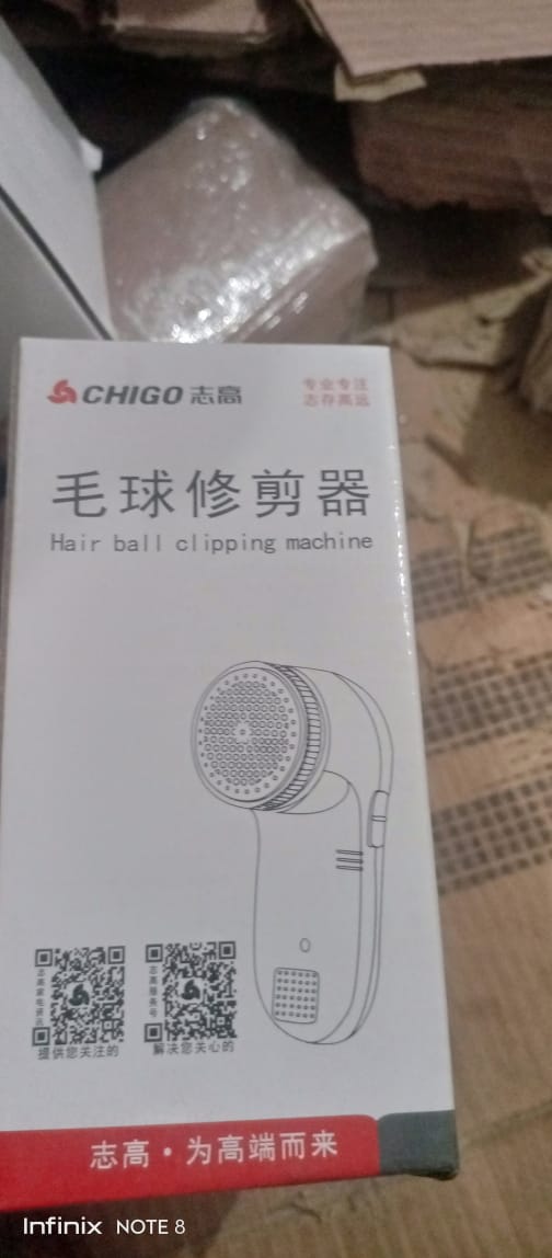 CHIGO LF GLOW Hair Ball Trimmer - Professional Electric Lint Remover and Fabric Shaver